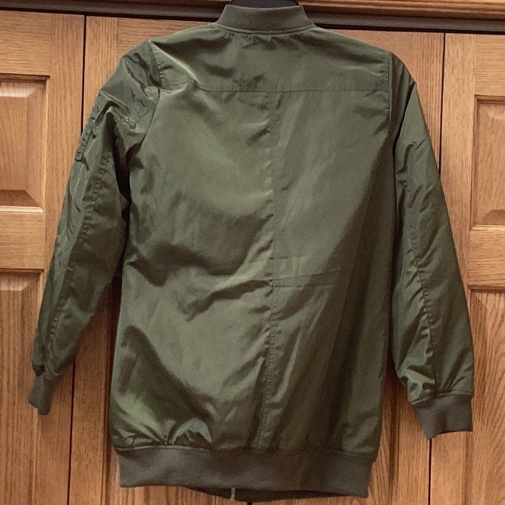 Maurice’s olive green quilt lined jacket, NWT. Women’s size medium - Picture 4 of 12